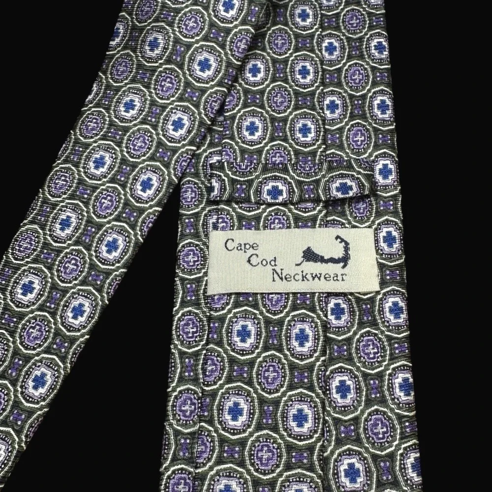 Cape Cod Neckwear Mens Silk Tie Purple Blue Green Geometric Medallion Pattern